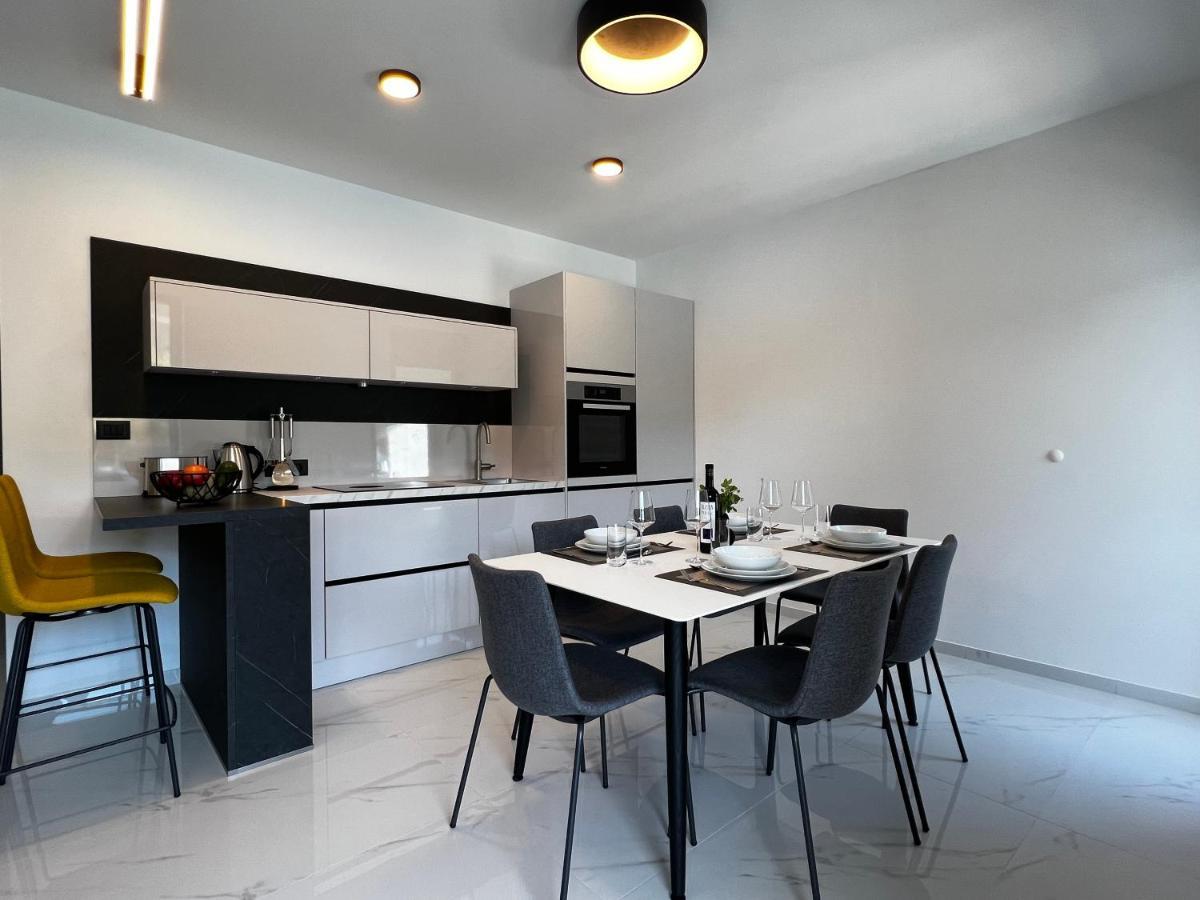 White Pearl Apartments - New Grebaštica Екстериор снимка